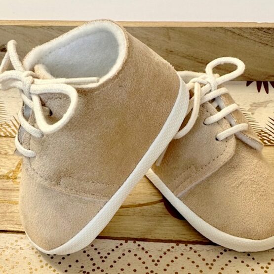 Buciki wiązane Z ECO ZAMSZU JASNY BEŻ