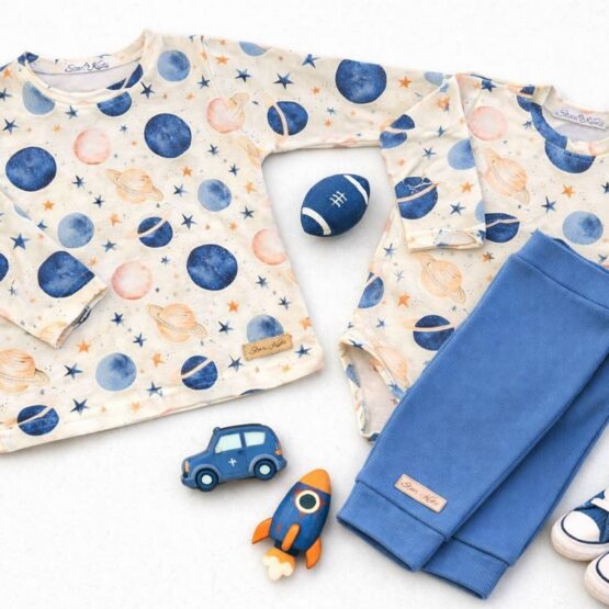 Komplet 2 cz. bluzeczka / body & spodnie prążek BŁĘKITNY KOSMOS